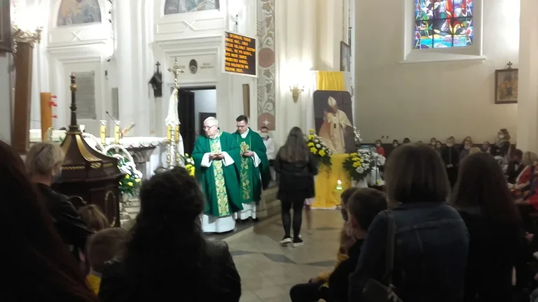 XX Dzień Papieski wraz z ZSP nr 1 (zdjęcia)