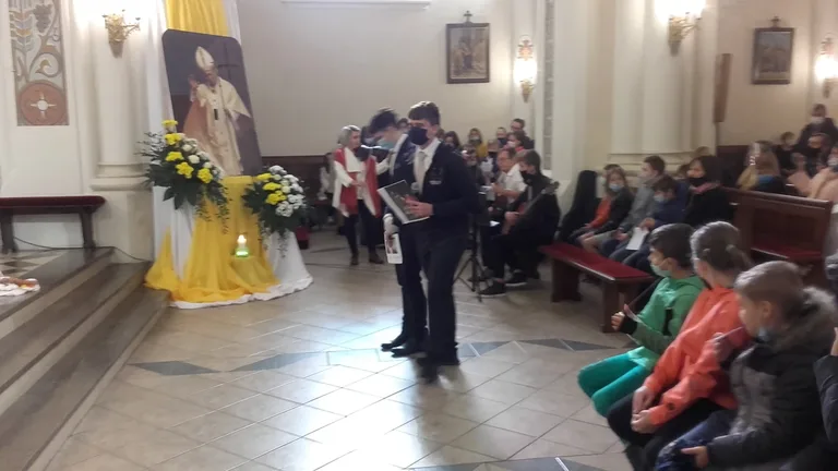 XX Dzień Papieski wraz z ZSP nr 1 (zdjęcia)