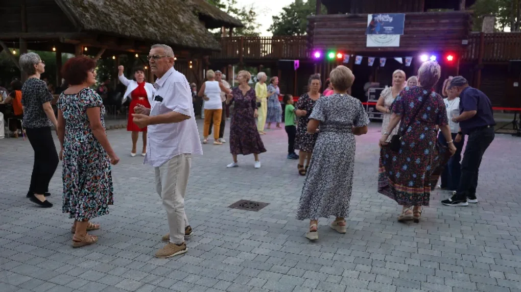 Udana potańcówka w Ostrowi Mazowieckiej. Zdjęcia
