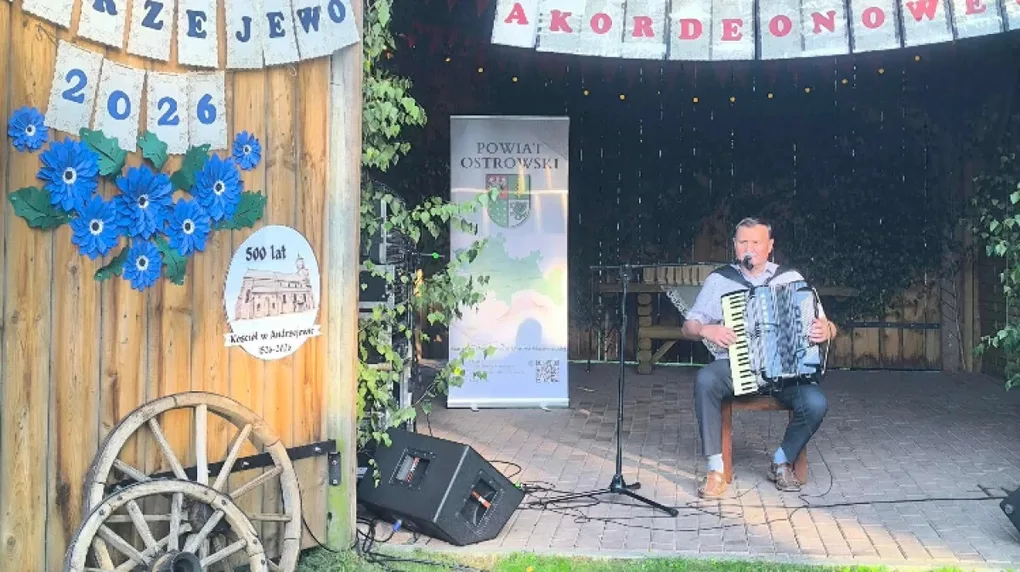 8. Regionalny Przegląd Muzyki Akordeonowej w Andrzejewie - ponad 30 wykonawców i liczna grupa słuchaczy