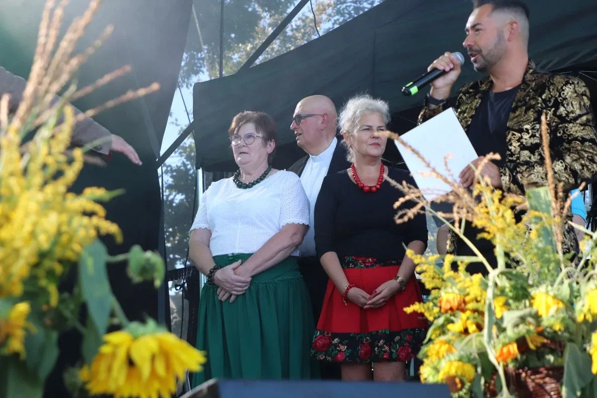 Dożynki Powiatowo-Gminne w Andrzejewie (zdjęcia, wideo)
