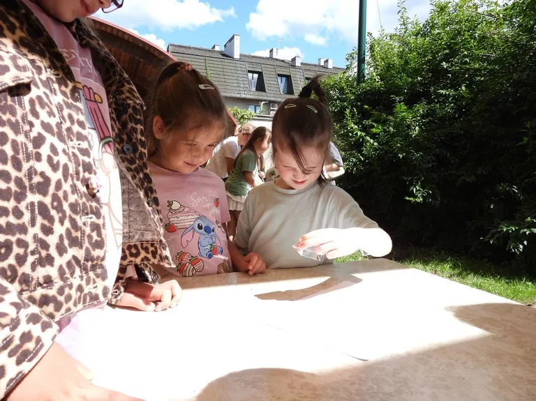 Naukowe przygody w ostrowskiej bibliotece (zdjęcia, wideo)