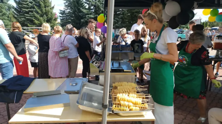 Piknik parafialny w Małkini Górnej. fot. H. Chromińska