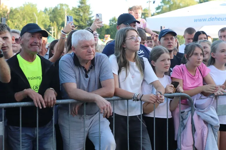 Dożynki Powiatowo-Gminne w Andrzejewie (zdjęcia)