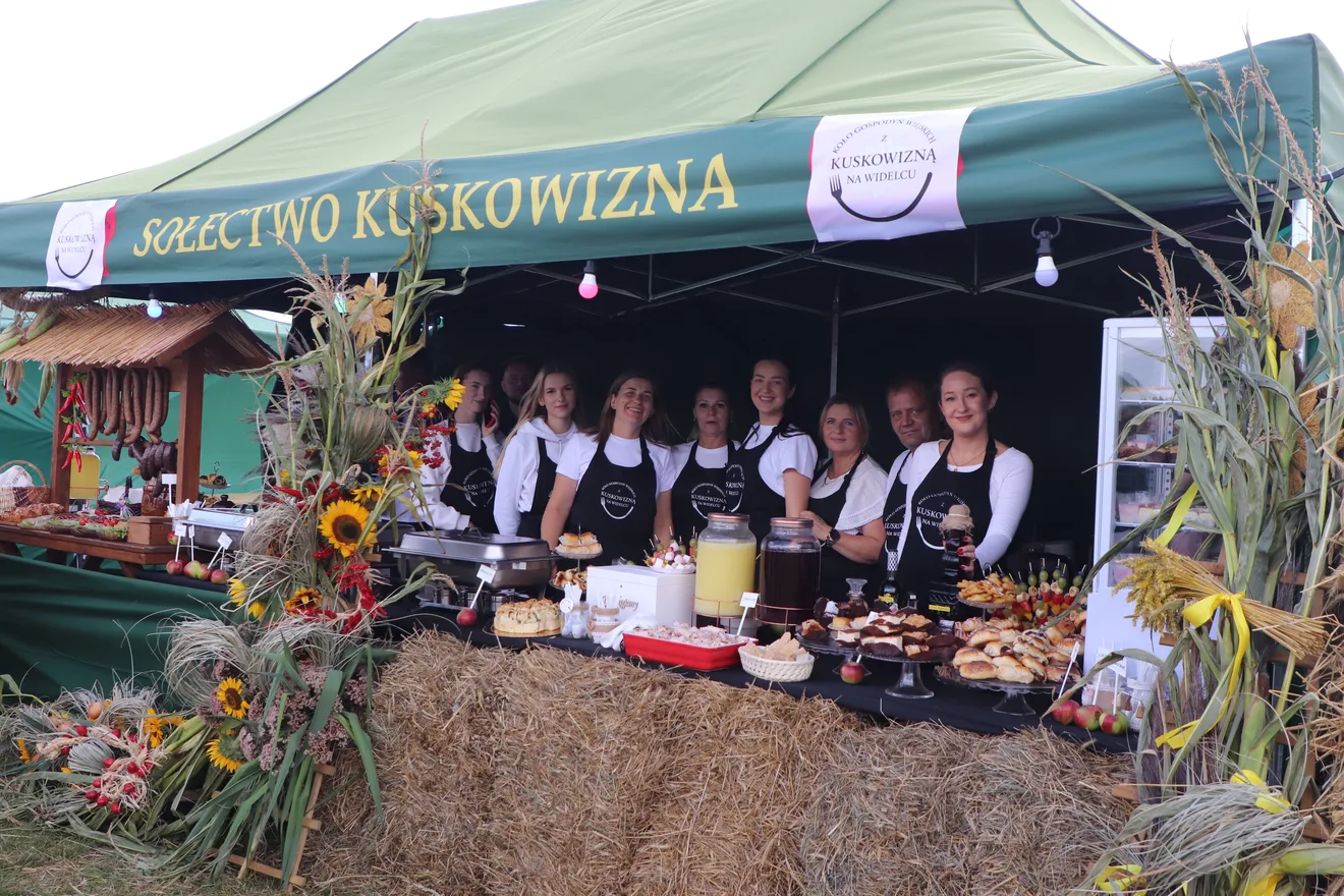 Dożynki w Kuskowiźnie już za nami. Były tłumy, lokalne przysmaki i wielka zabawa (zdjęcia)