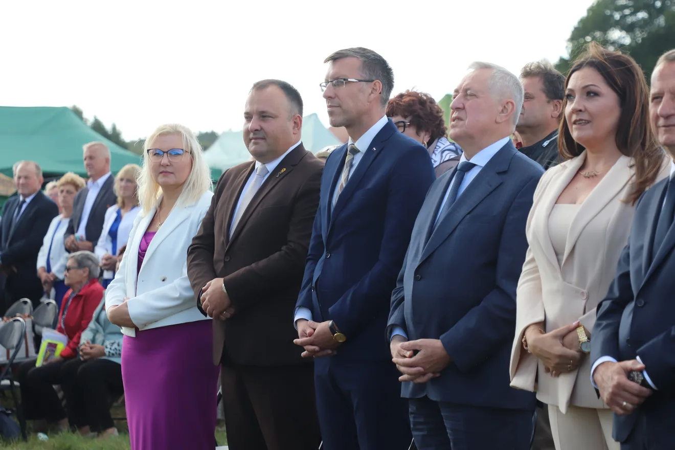 Dożynki w Kuskowiźnie już za nami. Były tłumy, lokalne przysmaki i wielka zabawa (zdjęcia)