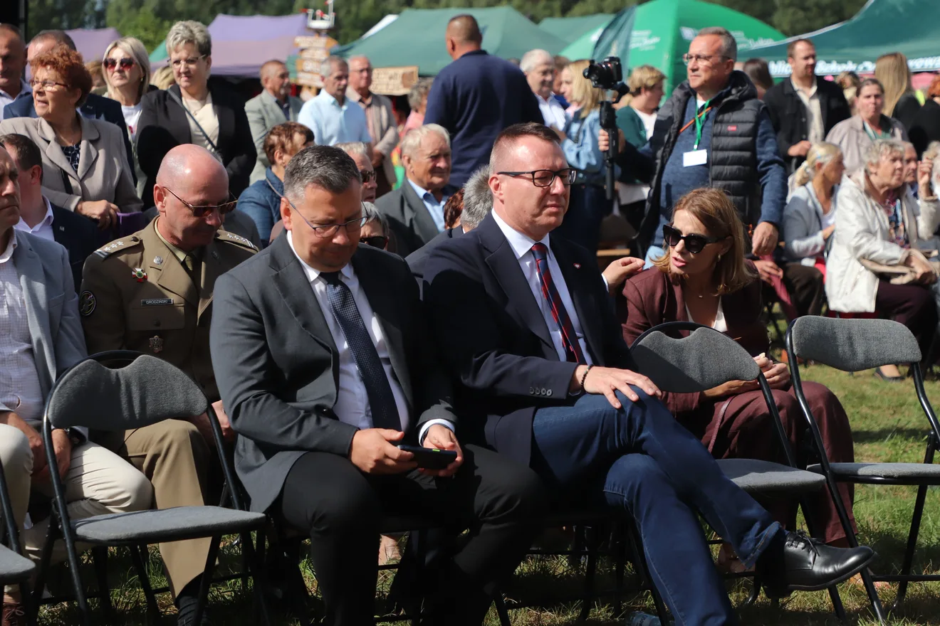 Dożynki w Kuskowiźnie już za nami. Były tłumy, lokalne przysmaki i wielka zabawa (zdjęcia)