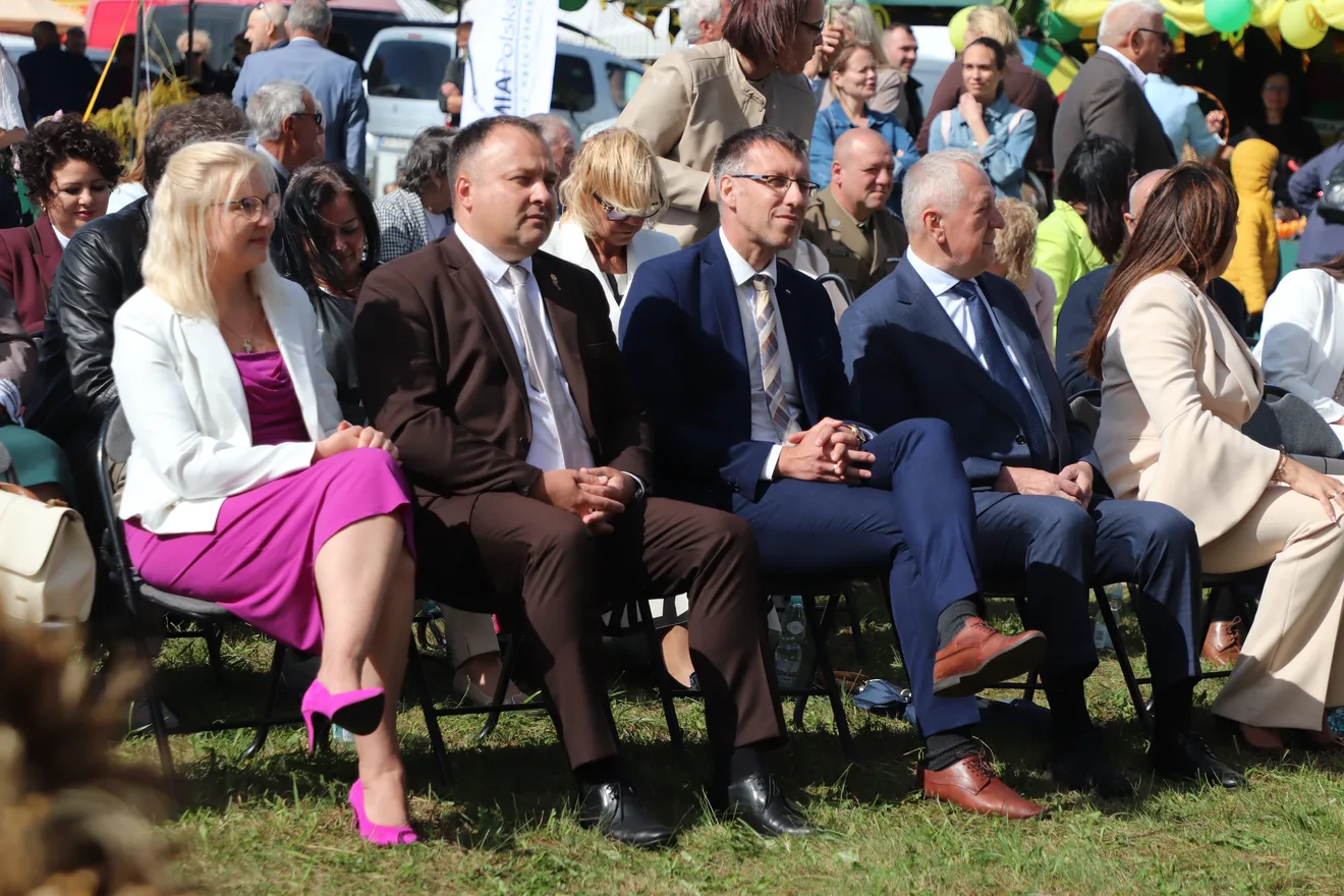 Dożynki w Kuskowiźnie już za nami. Były tłumy, lokalne przysmaki i wielka zabawa (zdjęcia)