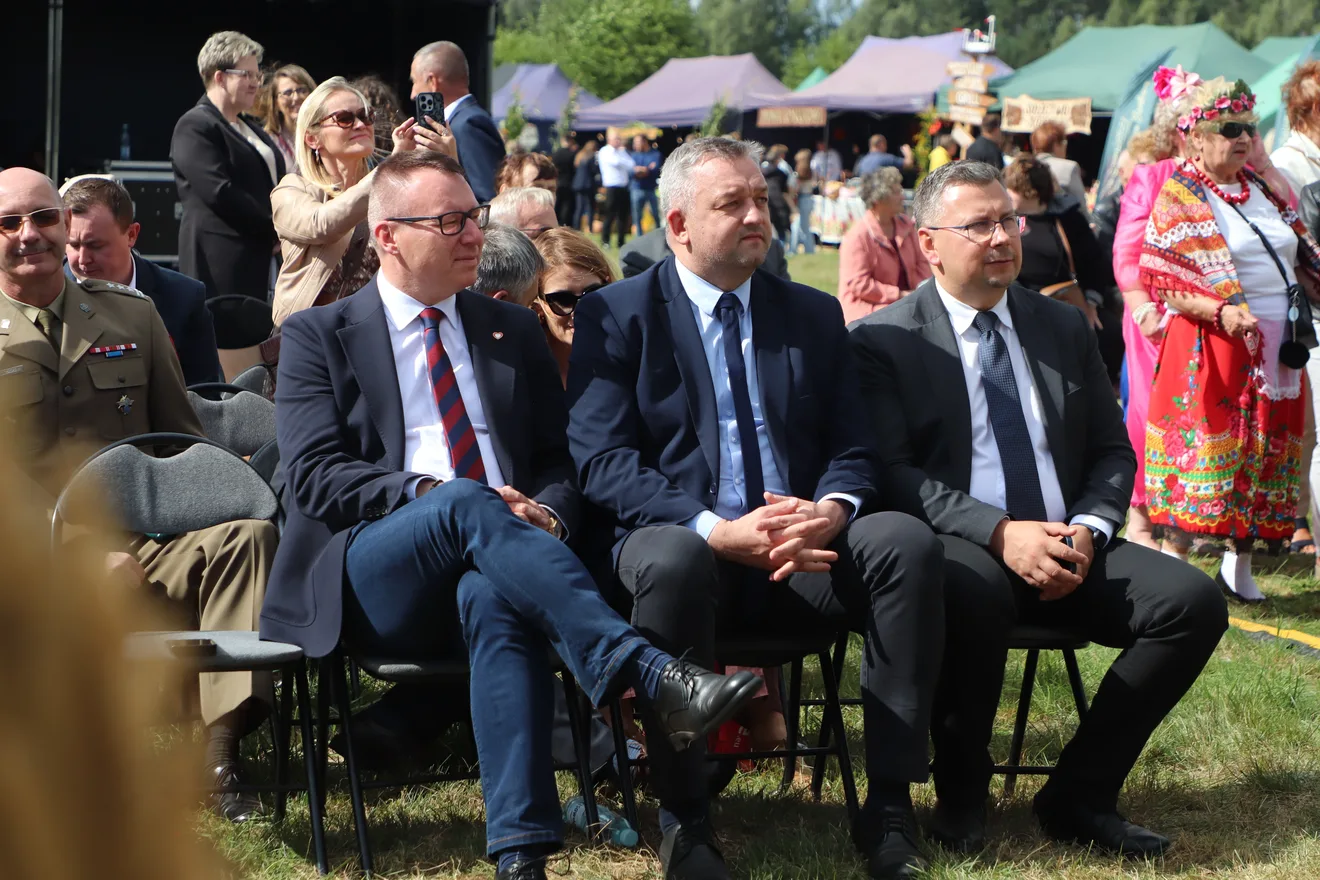 Dożynki w Kuskowiźnie już za nami. Były tłumy, lokalne przysmaki i wielka zabawa (zdjęcia)