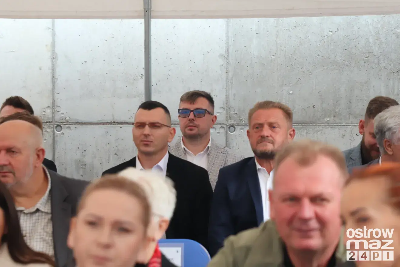 Prezydent Karol Nawrocki na otwarciu strzelnicy w Bogutach-Piankach