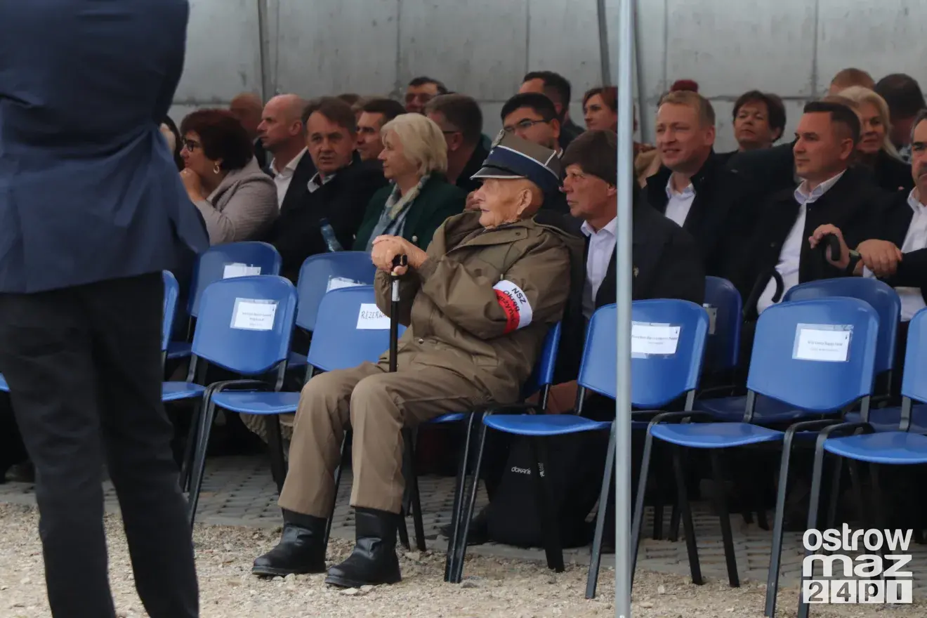 Prezydent Karol Nawrocki na otwarciu strzelnicy w Bogutach-Piankach