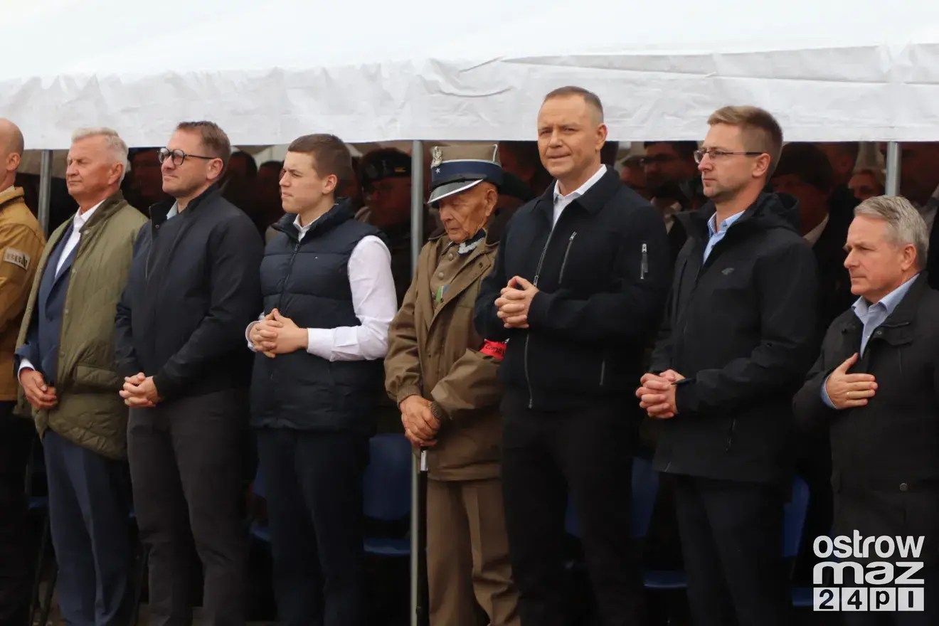 Prezydent Karol Nawrocki na otwarciu strzelnicy w Bogutach-Piankach