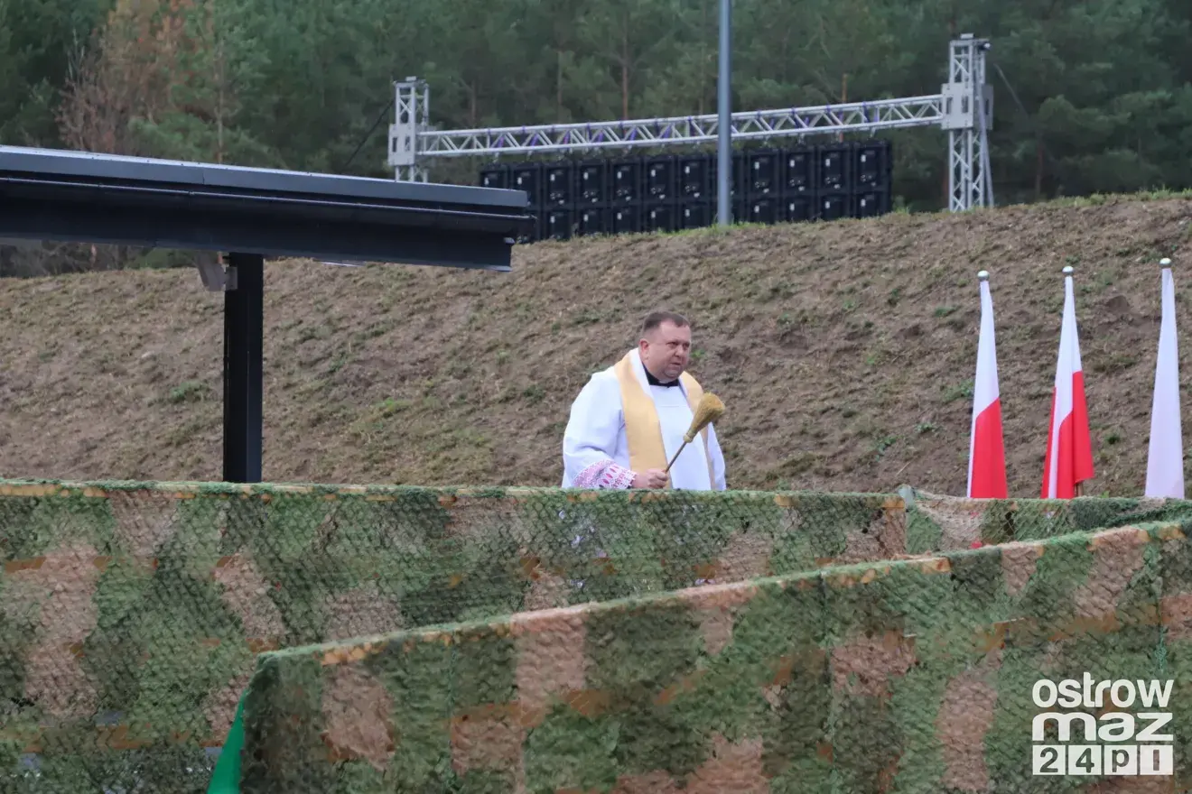 Prezydent Karol Nawrocki na otwarciu strzelnicy w Bogutach-Piankach