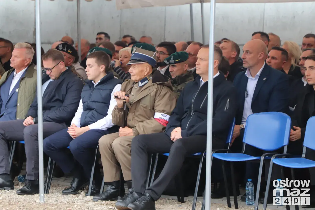 Prezydent Karol Nawrocki na otwarciu strzelnicy w Bogutach-Piankach