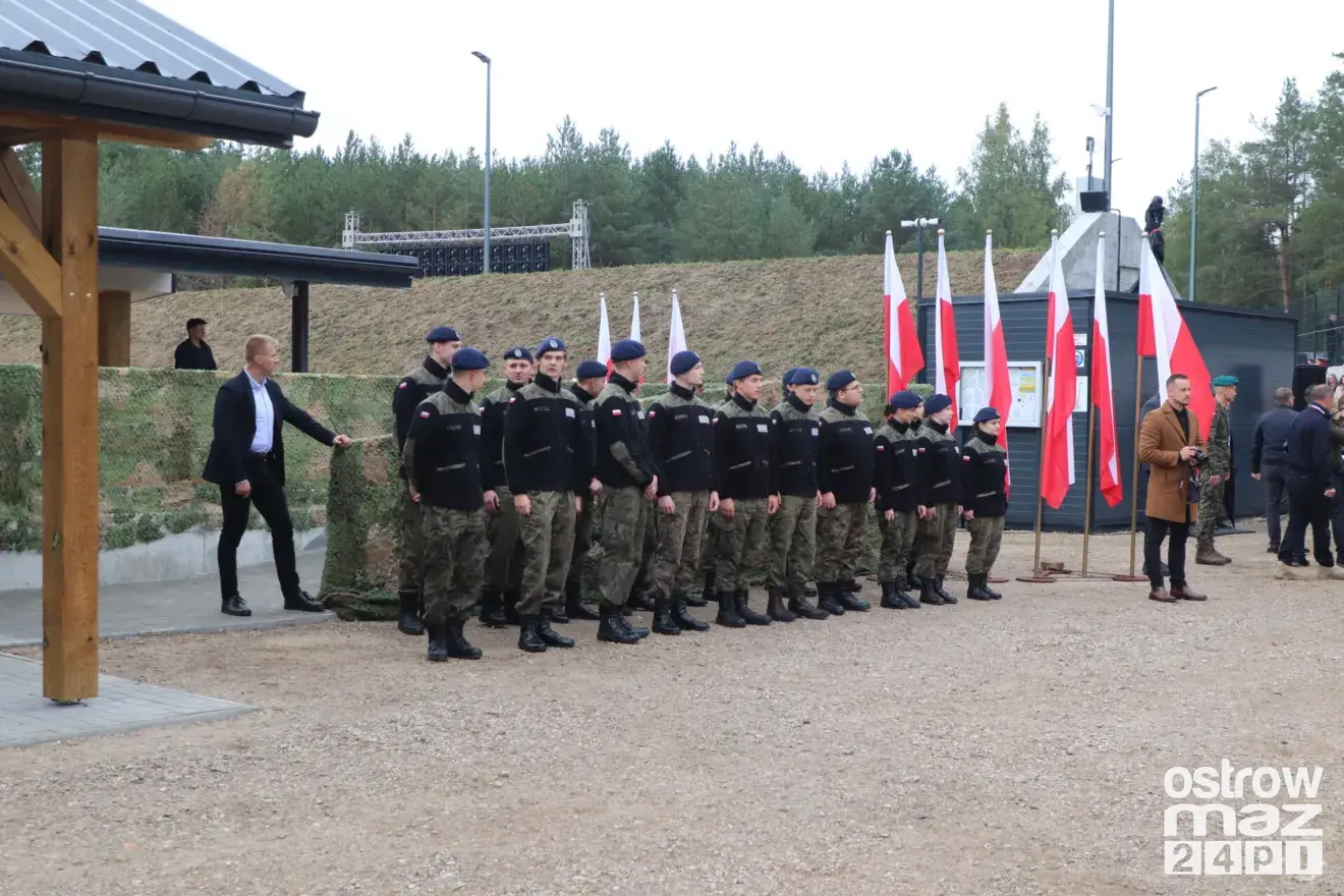 Prezydent Karol Nawrocki na otwarciu strzelnicy w Bogutach-Piankach