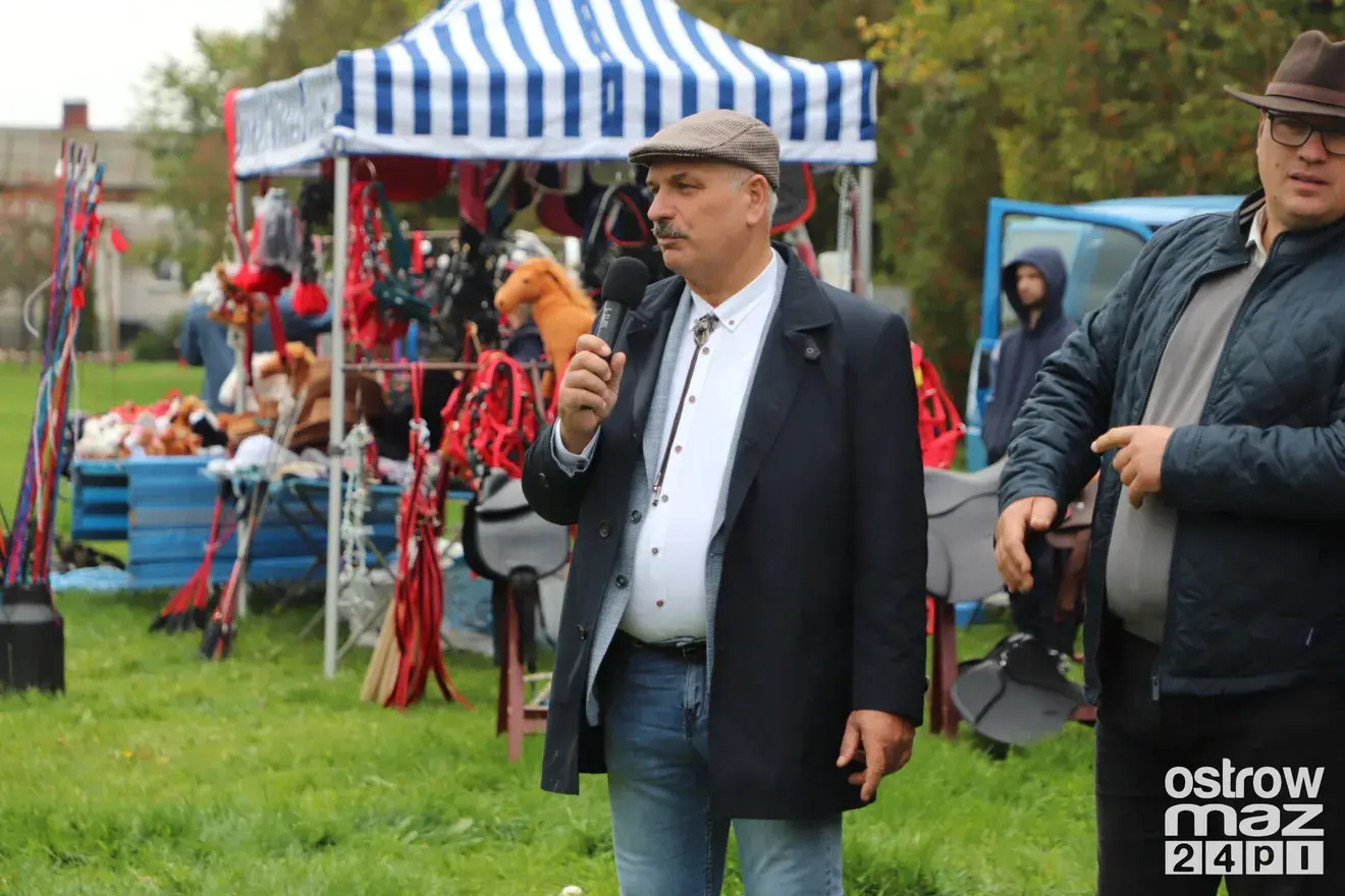 Andrzejewo gościło hodowców koni. Najpiękniejsze źrebięta oceniono podczas wyjątkowego wydarzenia (zdjęcia, wideo)