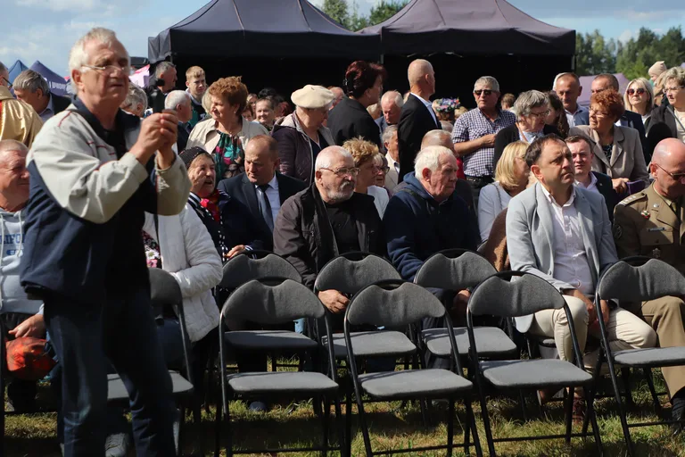 Dożynki w Kuskowiźnie już za nami. Były tłumy, lokalne przysmaki i wielka zabawa (zdjęcia)