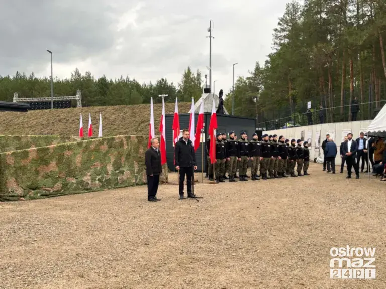 Prezydent Karol Nawrocki na otwarciu strzelnicy w Bogutach-Piankach