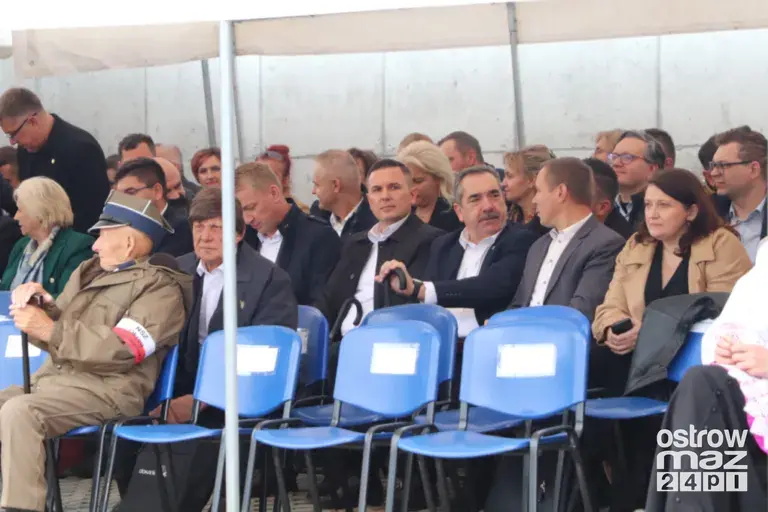 Prezydent Karol Nawrocki na otwarciu strzelnicy w Bogutach-Piankach