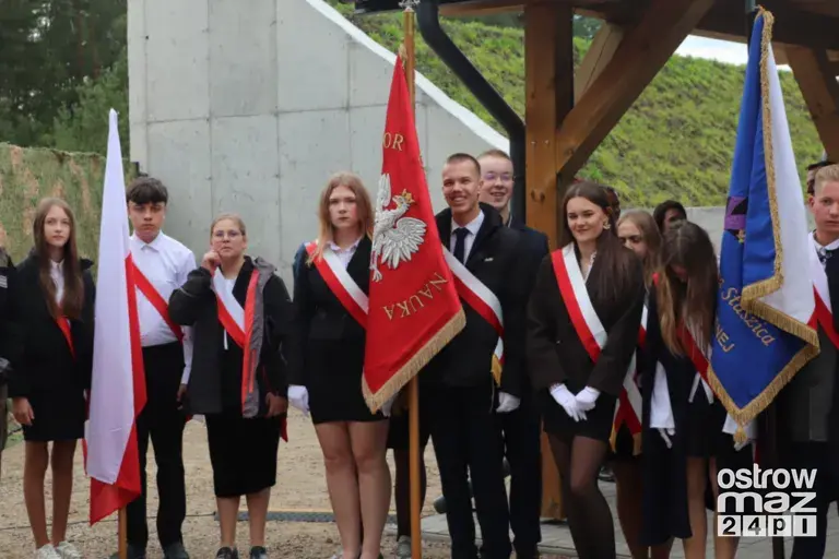 Prezydent Karol Nawrocki na otwarciu strzelnicy w Bogutach-Piankach