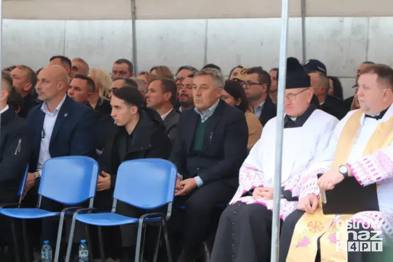 Prezydent Karol Nawrocki na otwarciu strzelnicy w Bogutach-Piankach