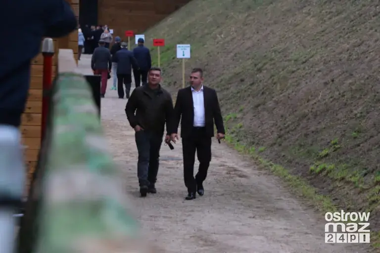 Prezydent Karol Nawrocki na otwarciu strzelnicy w Bogutach-Piankach