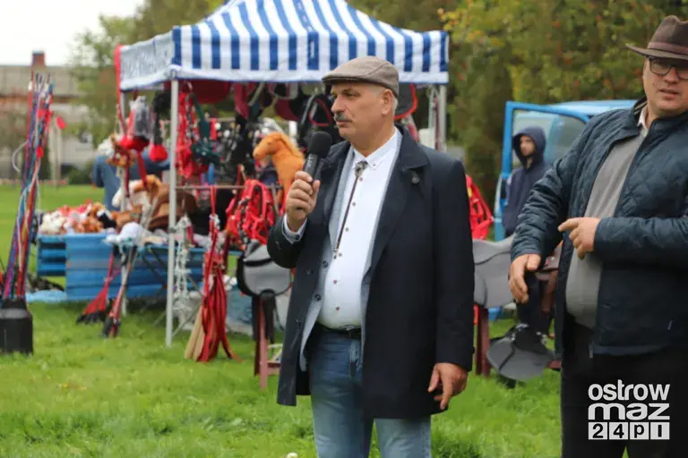 Andrzejewo gościło hodowców koni. Najpiękniejsze źrebięta oceniono podczas wyjątkowego wydarzenia (zdjęcia, wideo)