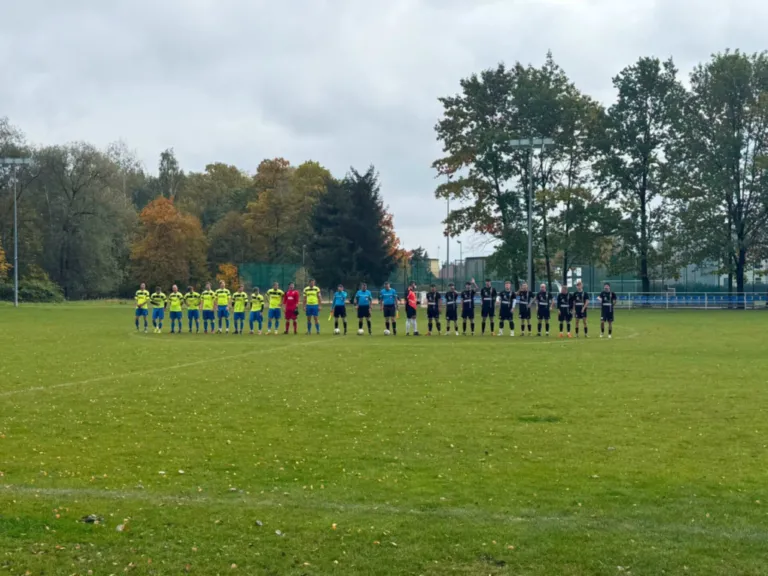 Było 3:0 do przerwy. To, co stało się w doliczonym czasie, zmieniło wszystko