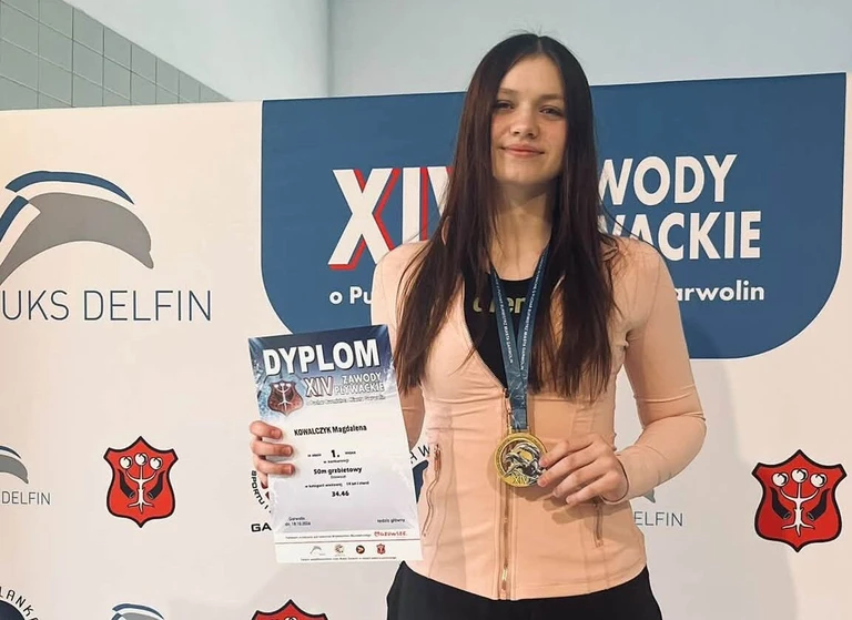 Neptun wykorzystał swoje szanse w Garwolinie. Ostrowscy pływacy skompletowali pełną paletę medali