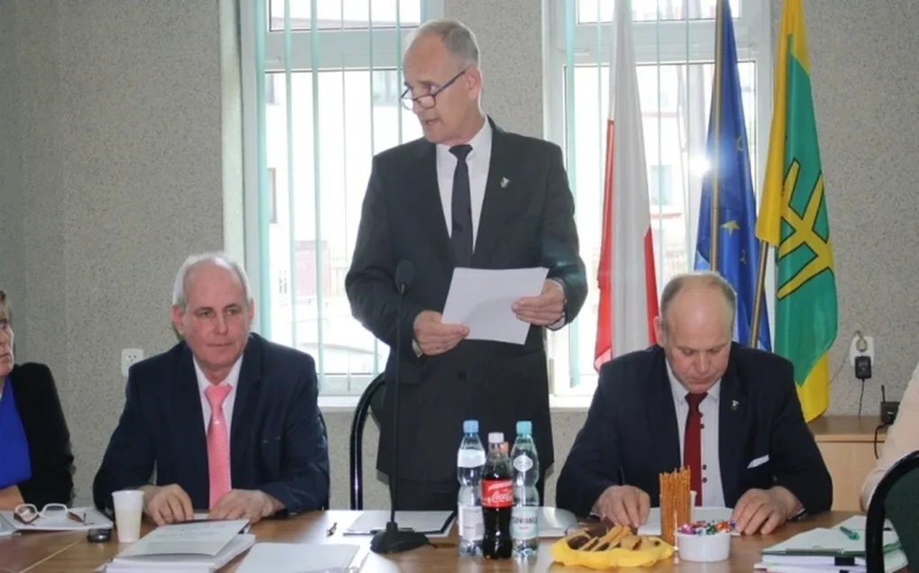 Sesja rady gminy Ostrów Mazowiecka. Porządek obrad