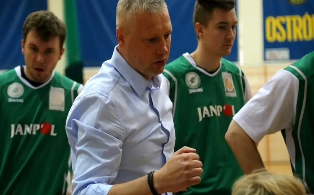 Nieznaczna porażka Sokoła z Żubrami