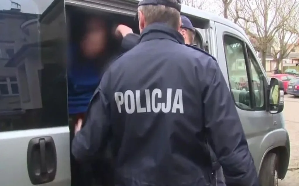 Dwie osoby z zarzutami uprowadzenia 12-latki (wideo)