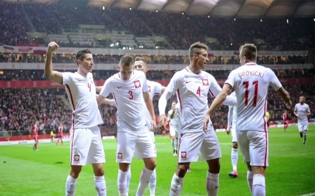 12. miejsce reprezentacji Polski w najnowszym rankingu FIFA (wideo)