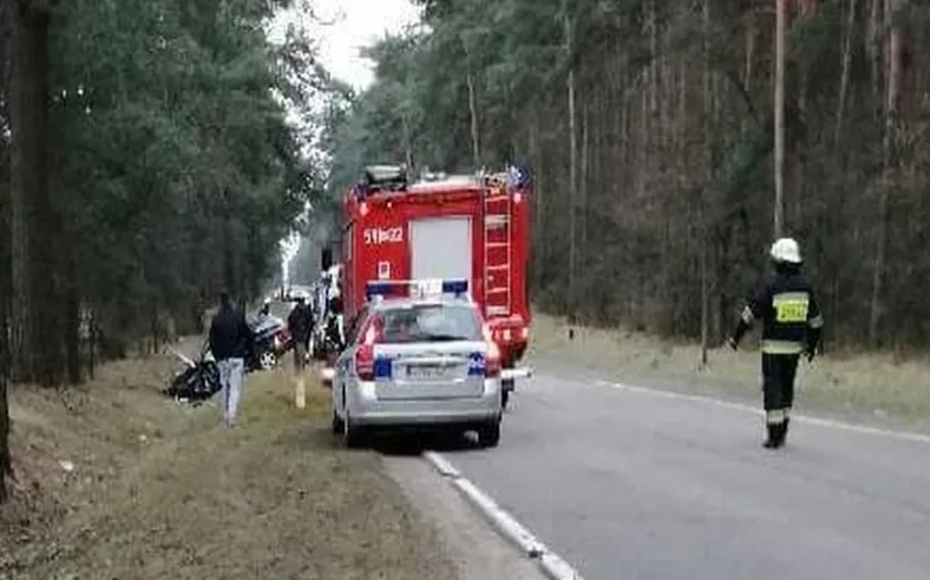 Czołówka citroena i volkswagena passata