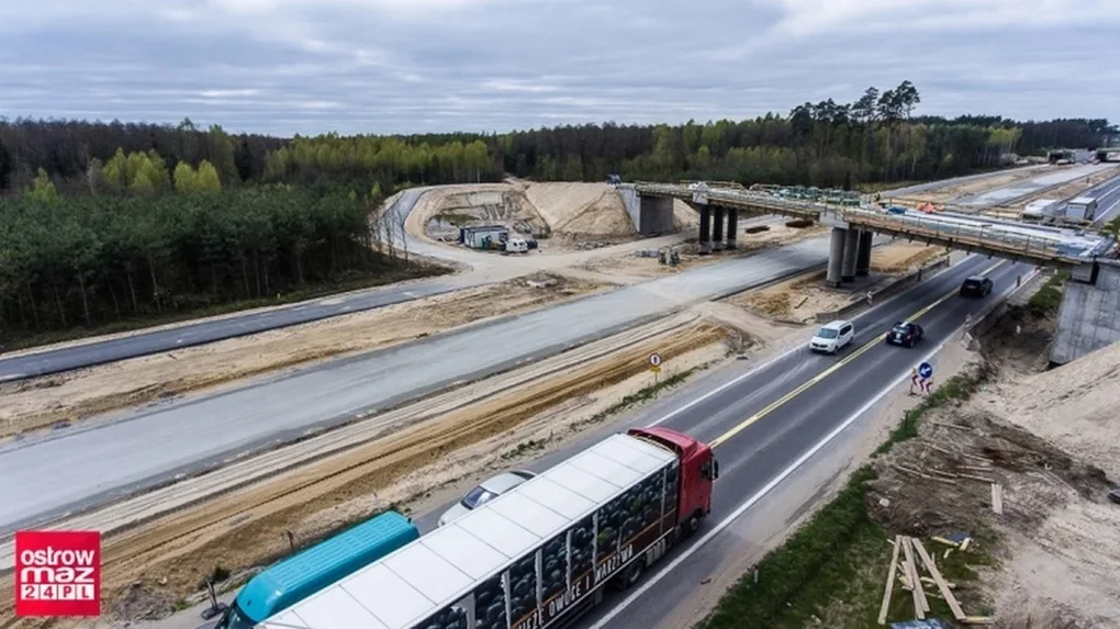 Zdjęcia lotnicze z budowy drogi S8