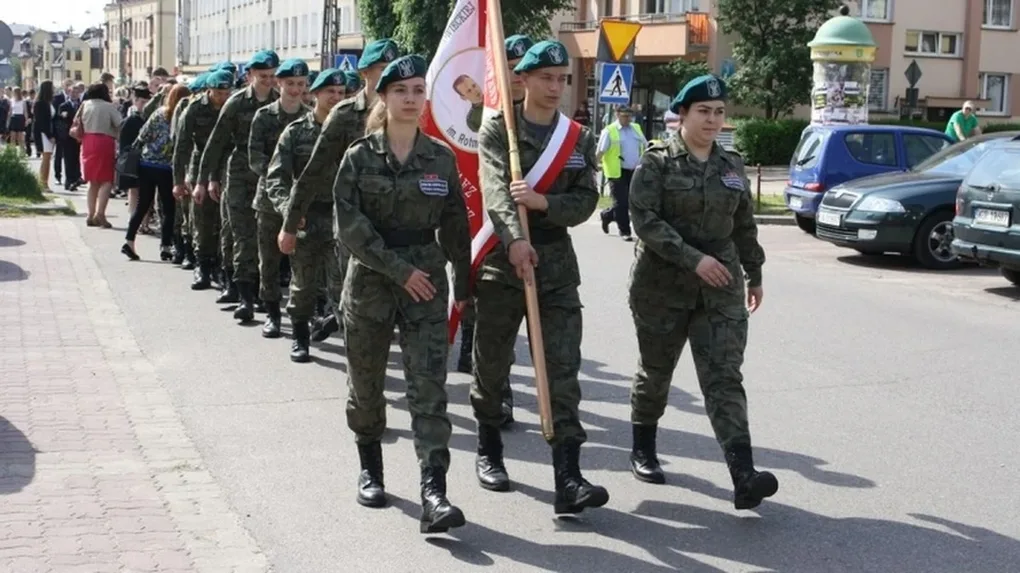 Święto 18 Pułku Artylerii Lekkiej (zdjęcia)
