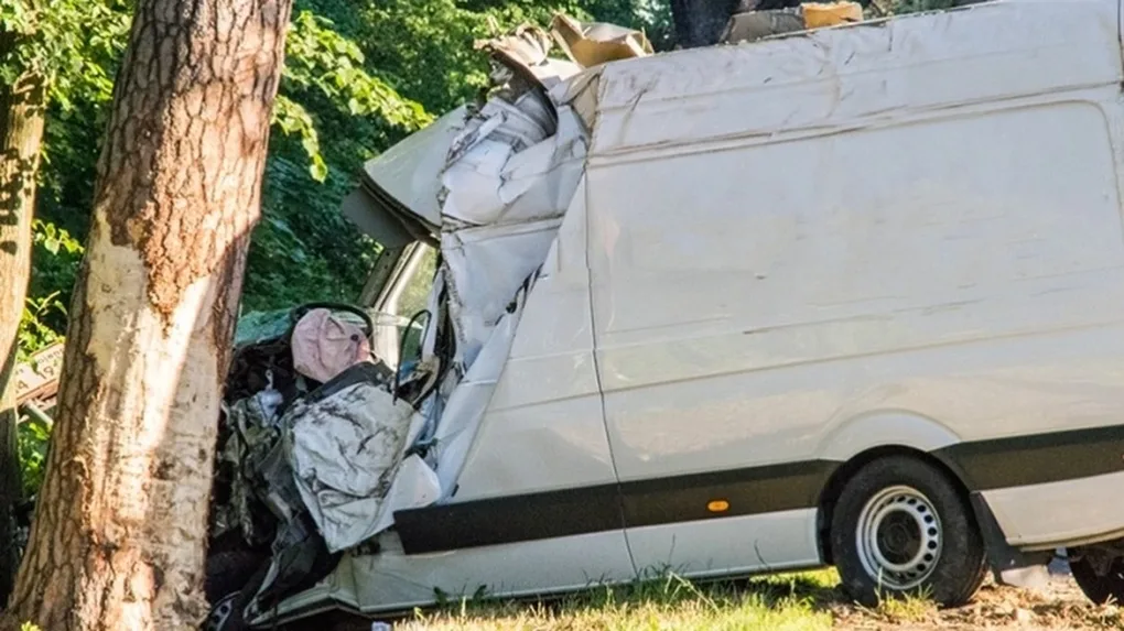 Śmiertelny wypadek na trasie Ostrów Mazowiecka-Ostrołęka (zdjęcia)