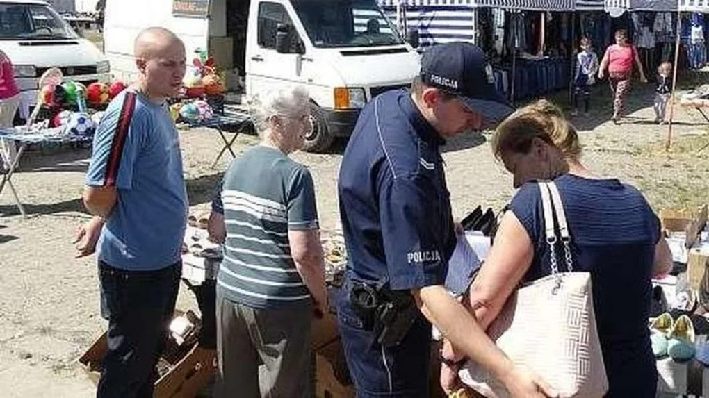 69-latka okradziona na ostrowskim targowisku