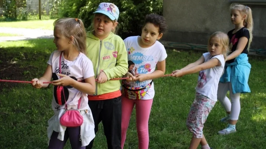 Zabawy na półkoloniach artystycznych MDK (zdjęcia)