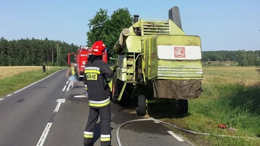 Pożar w Gąsiorowie. Zapalił się kombajn