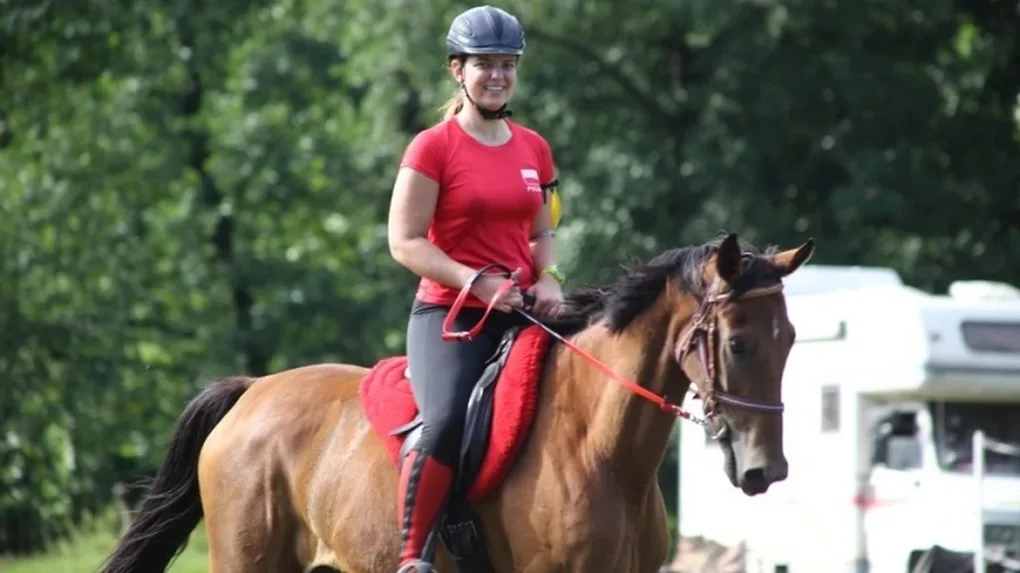 Sportowe Rajdy Konne w Szarłacie (zdjęcia, wideo)