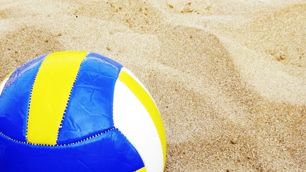 Turniej piłki siatkowej plażowej w Dybkach