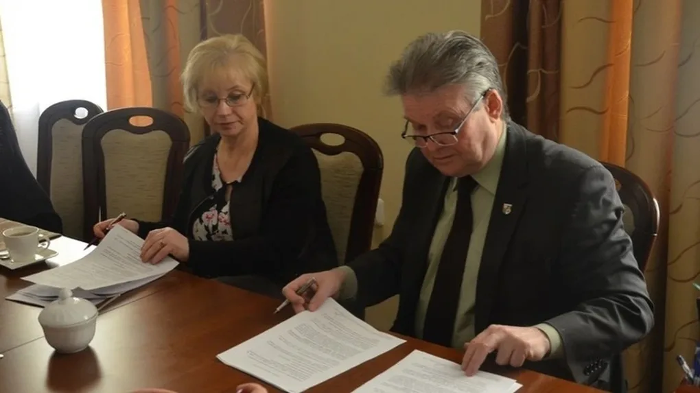 Umowa na przebudowę drogi Kuskowizna - Stare Kaczkowo podpisana