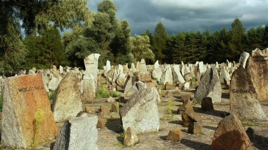 Młodzież izraelska i polska w hołdzie ofiarom Treblinki