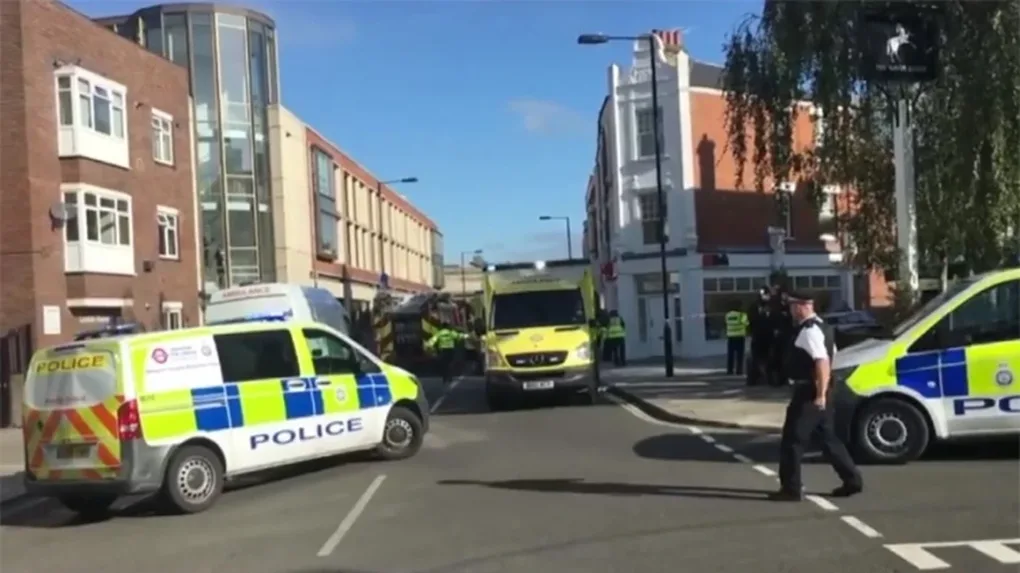 Bomba czy wypadek? Eksplozja w londyńskim metrze (wideo)