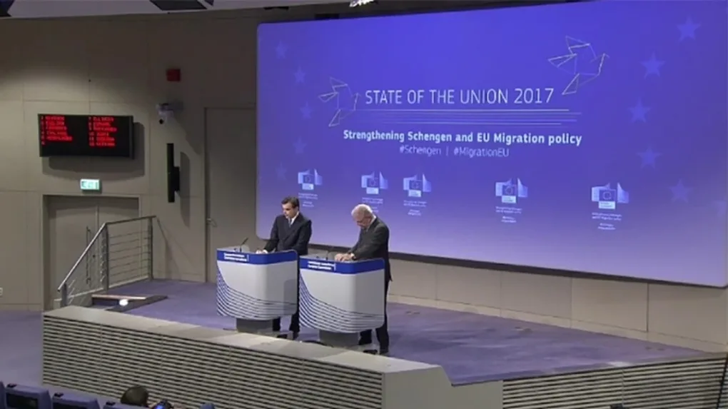 Nowy, nieobowiązkowy plan przyjmowania uchodźców. Do Europy ma trafić 50 tys. osób (wideo)