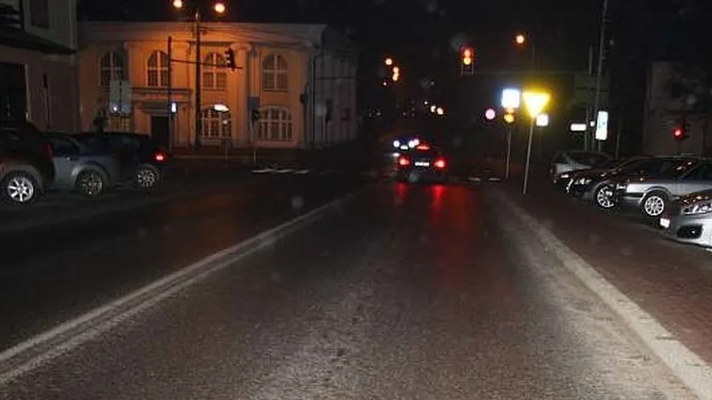 Dwunastolatek wtargnął pod nadjeżdżające audi. Trafił do szpitala