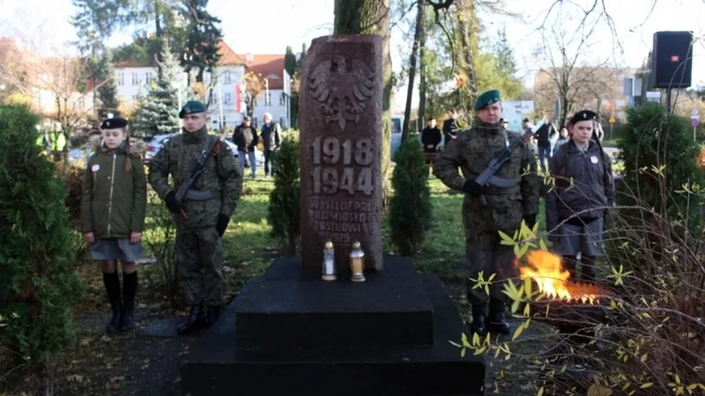 Upamiętnili rocznicę odzyskania niepodległości (zdjęcia)