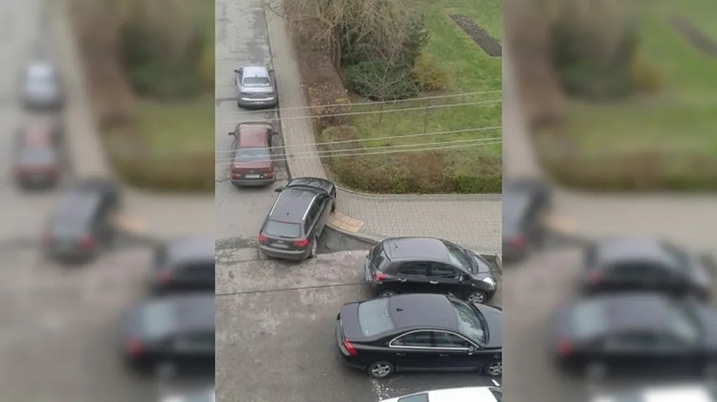 Mistrz parkowania na placu Księżnej Anny Mazowieckiej