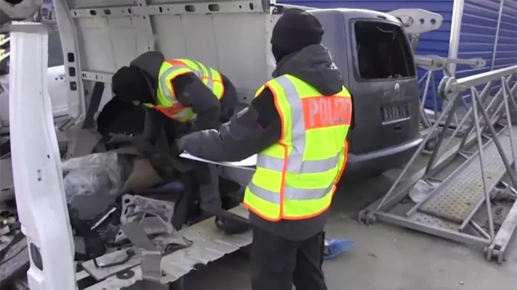 CBŚP rozbiło gang zajmujący się kradzieżami samochodów (wideo)